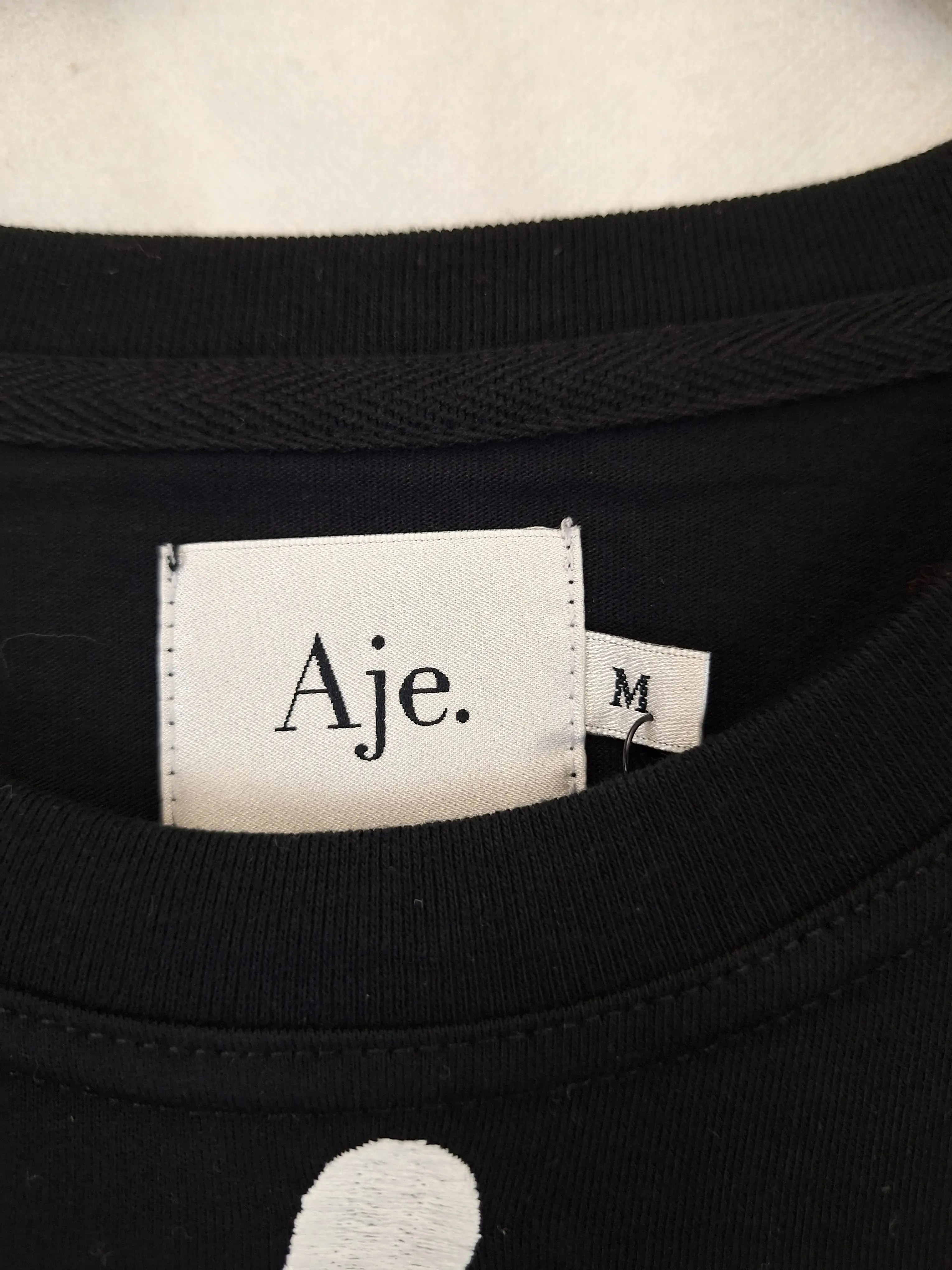 Aje Sporty Crop Logo T-shirt Size M