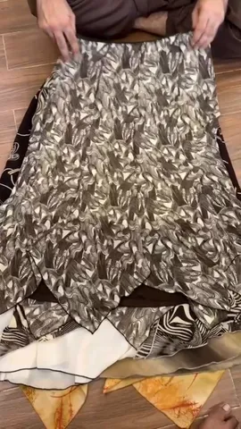 Y2K Earthy Tone Skirts: 8 Pieces